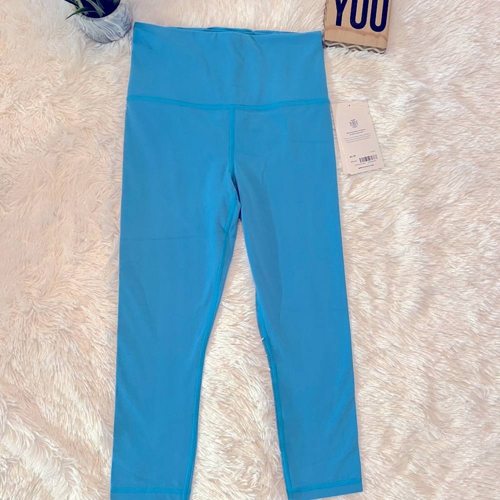 Athleta Ultra High Rise Elation Capri Workout Pants - Picture 6 of 9